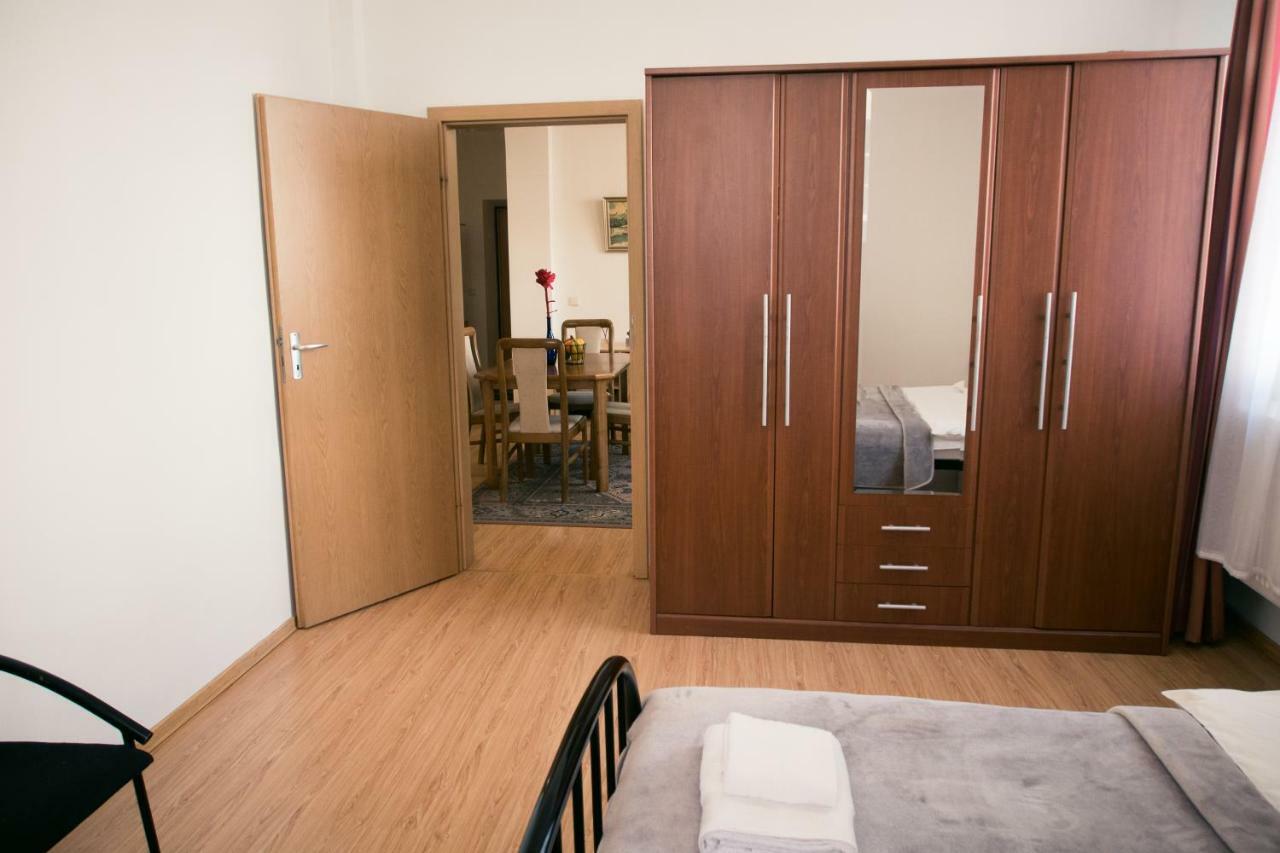 Town Hall 3 Bedroom Apartment VNO Exterior foto